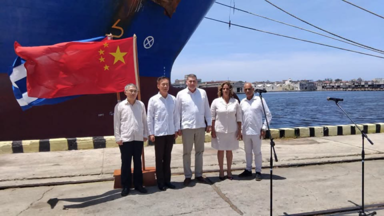 Cuba riceve una nuova spedizione di 15.000 tonnellate di riso dalla Cina.